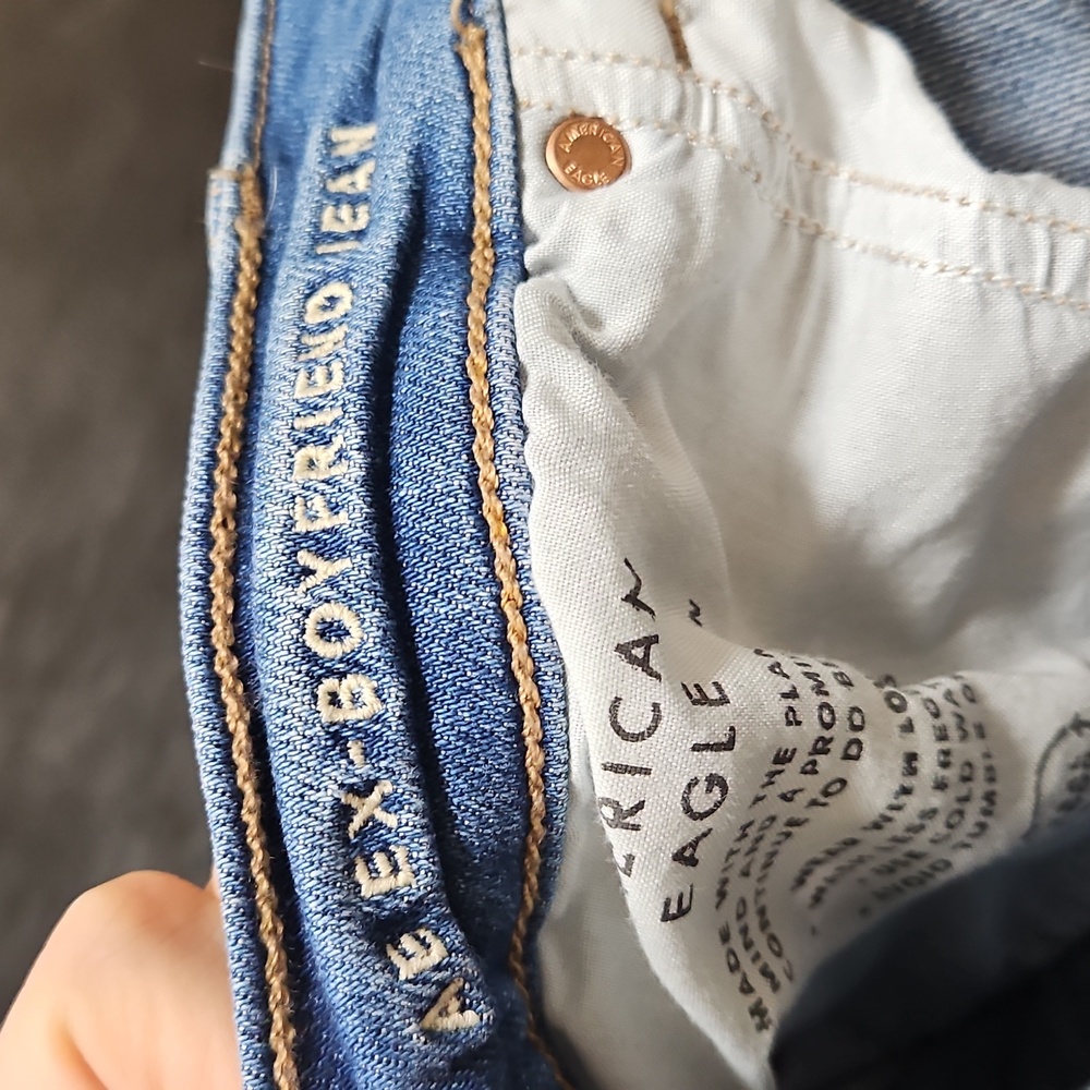 American Eagle Outfitters Blue Boyfriend Jeans - Picture 5 of 9